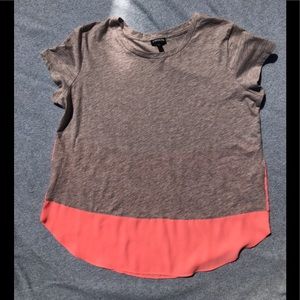 Women’s Express Short Sleeve Tee SZ L